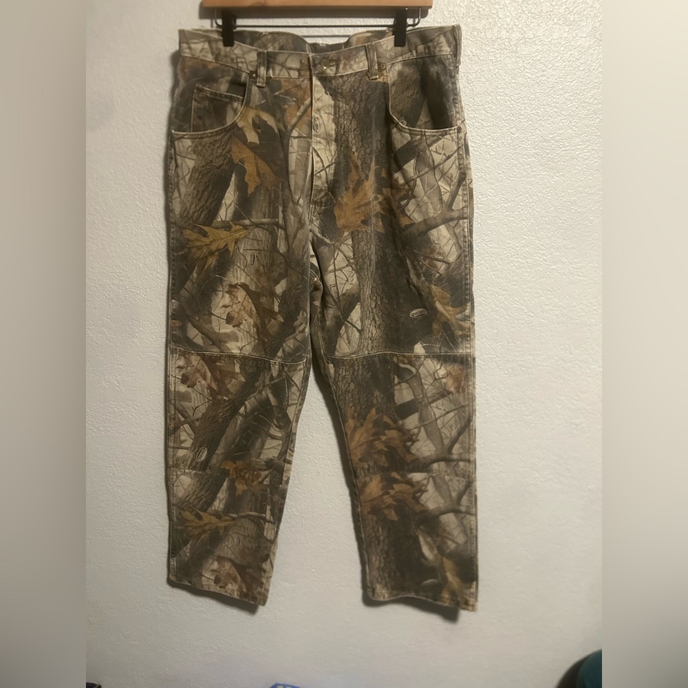 Wrangler realtree men’s camo pants - Picture 3 of 12